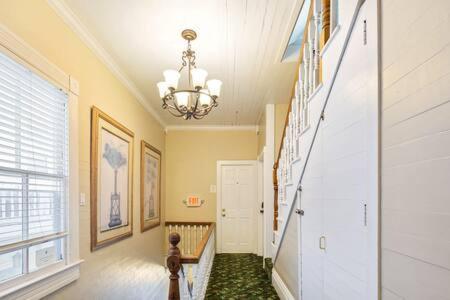Mini-hôtel Curry House- 3rd Floor, King Bed, & Balcony 8 Key West